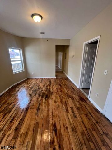 117 S 12Th St, Newark City, NJ 07107