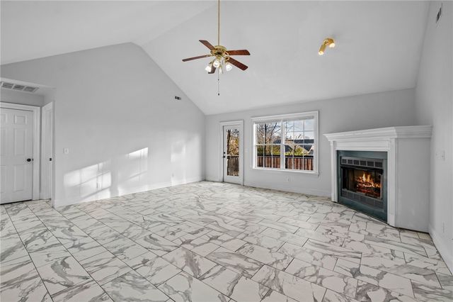 2541 Appleglen Street, Springdale, AR 72764