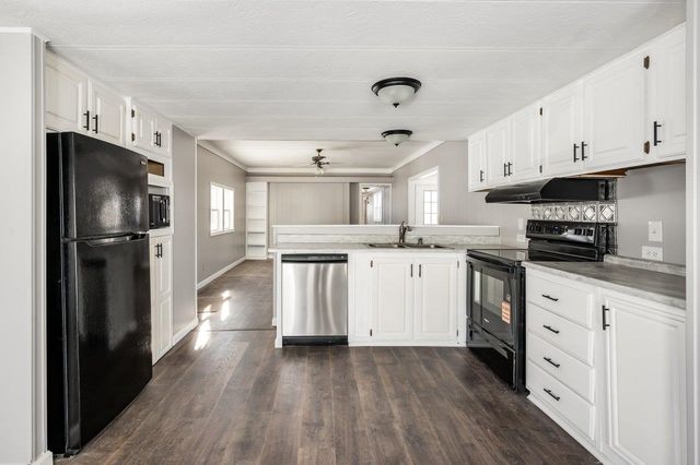 18 North Fuchsia Drive, Rochester, NH 03867