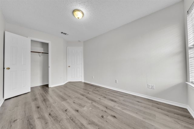 2100 Field Lane, Mansfield, TX 76063