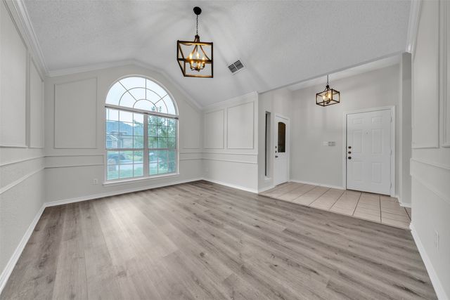 2100 Field Lane, Mansfield, TX 76063