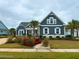 67 Shoal Avenue, Hampstead, NC 28443