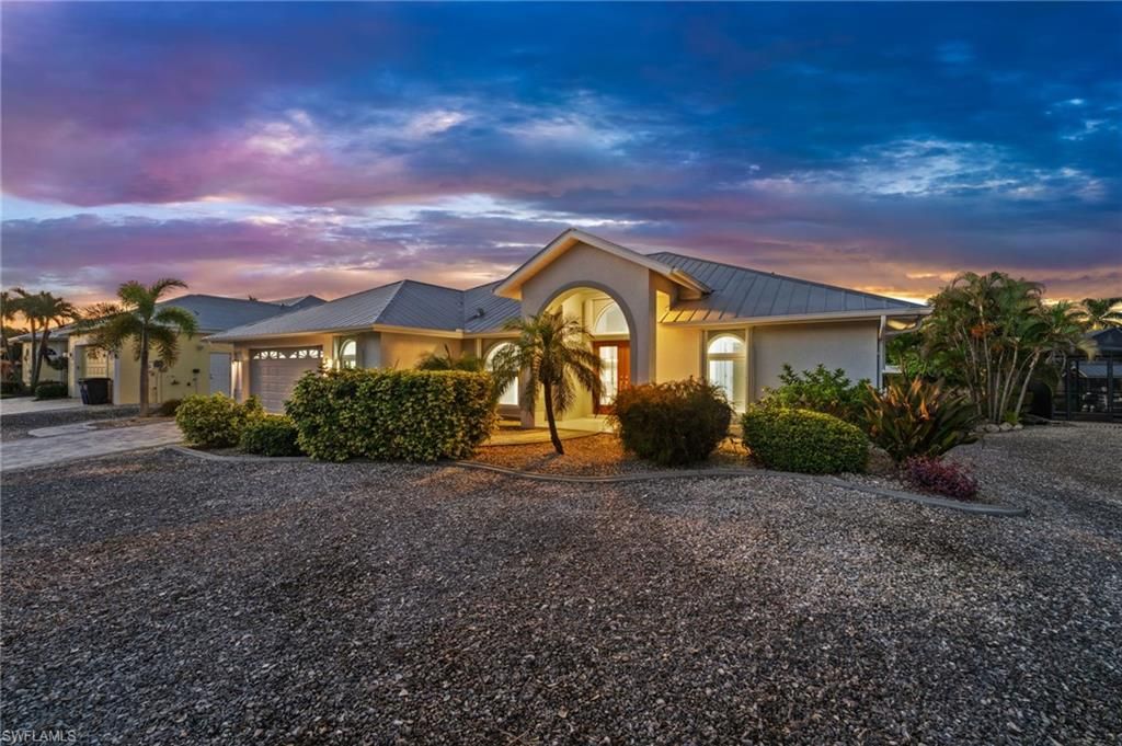 3795 Manatee DR, ST. JAMES CITY, FL 33956 — exterior