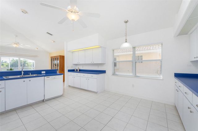 7078 S LAKE DRIVE, Englewood, FL 34224