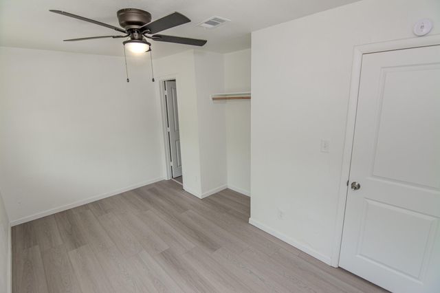 7867 Hamlet Street, Houston, TX 77078