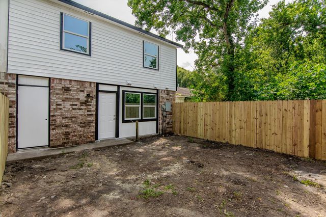 7867 Hamlet Street, Houston, TX 77078