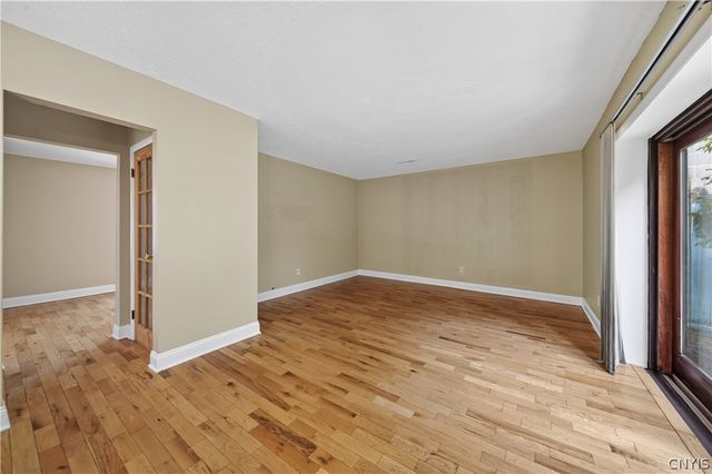 211 Schaffer Avenue, Salina, NY 13206