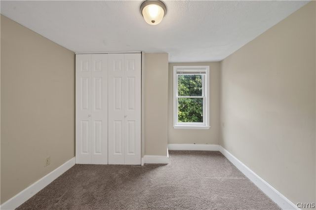 211 Schaffer Avenue, Salina, NY 13206