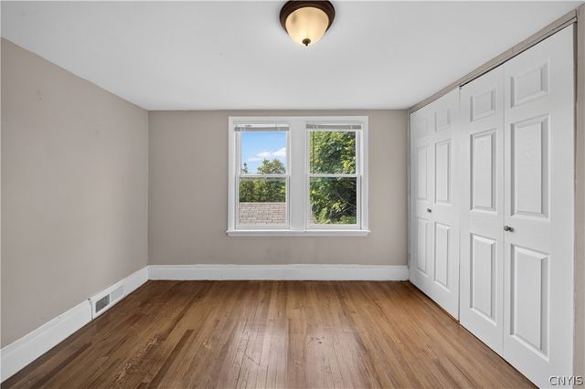 211 Schaffer Avenue, Salina, NY 13206
