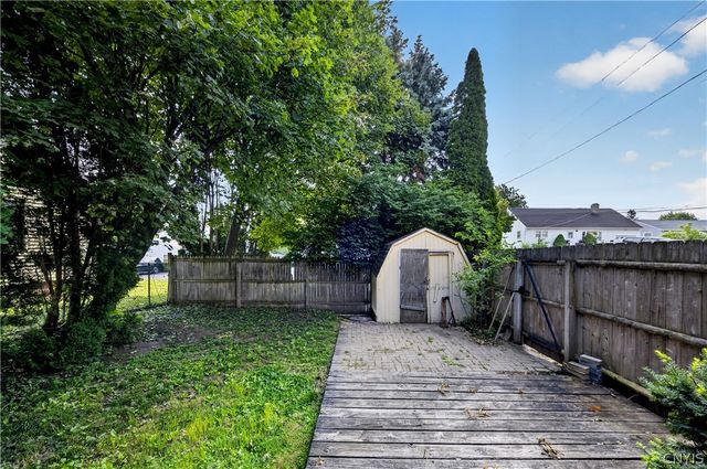 211 Schaffer Avenue, Salina, NY 13206