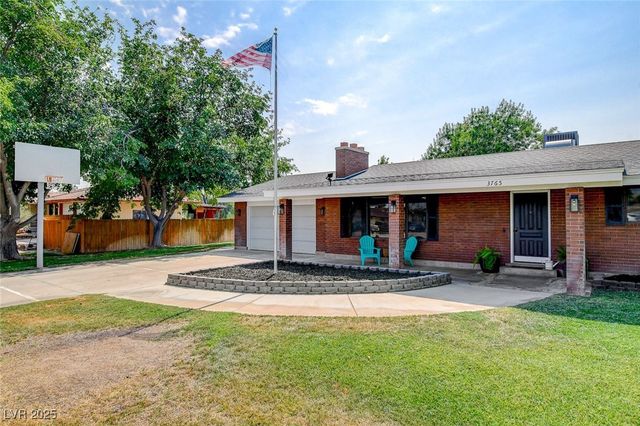 3765 Berkeley Street, Logandale, NV 89021