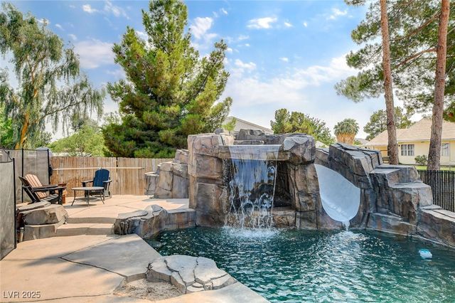 3765 Berkeley Street, Logandale, NV 89021