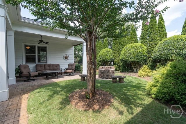 502 Navan Lane, Statham, GA 30666