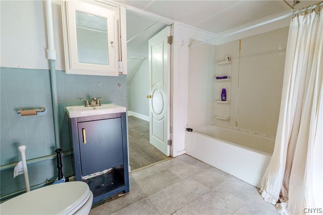 207 Kossuth Street, Rome, NY 13440