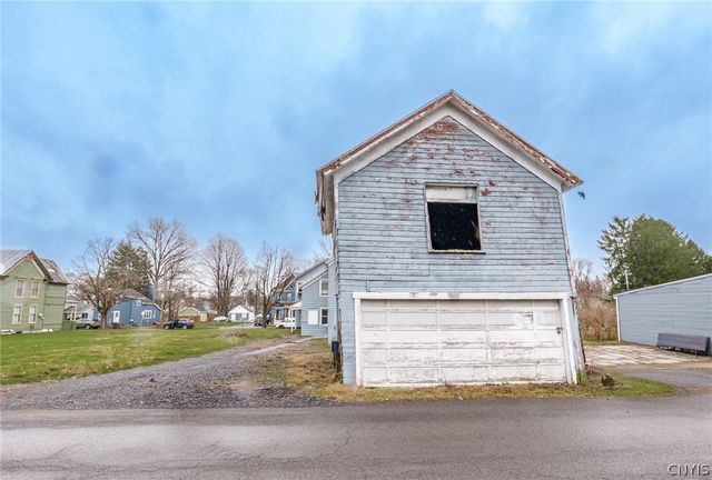 207 Kossuth Street, Rome, NY 13440