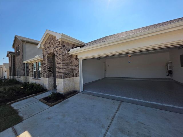 31111 Winchester Falls Court, Fulshear, TX 77441