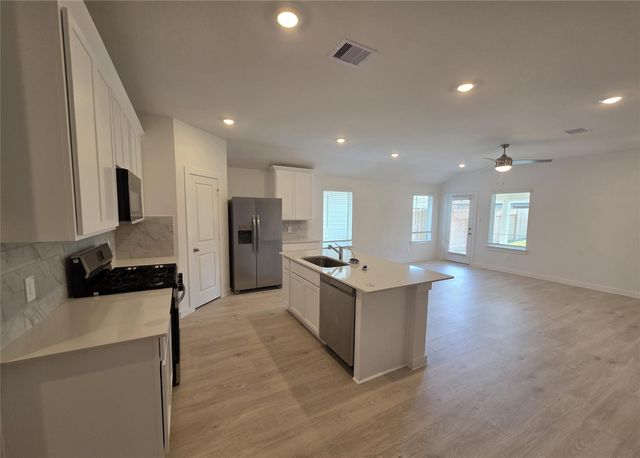 31111 Winchester Falls Court, Fulshear, TX 77441