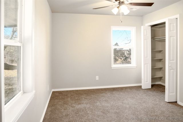 1126 S 2nd Street, Stilwell, OK 74960