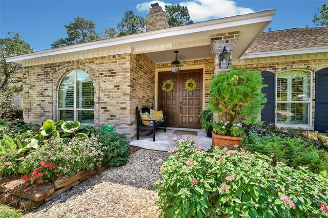 1723 Hidden Villas Drive, Kingwood, TX 77339