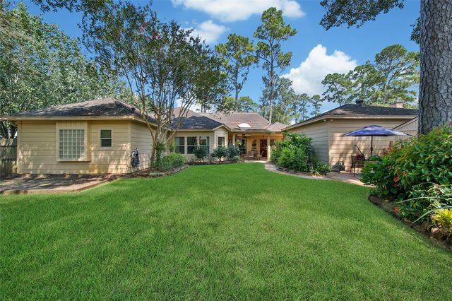 1723 Hidden Villas Drive, Kingwood, TX 77339