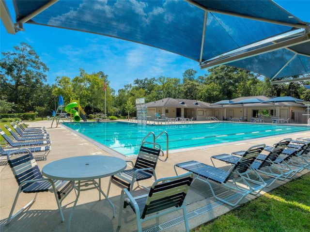 1723 Hidden Villas Drive, Kingwood, TX 77339