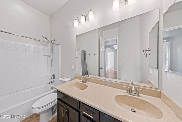 6492 W Whispering Windmill Lane, Marana, AZ 85658