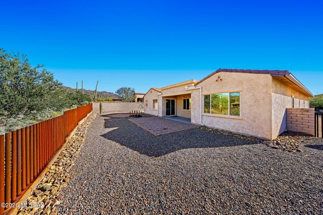 6492 W Whispering Windmill Lane, Marana, AZ 85658
