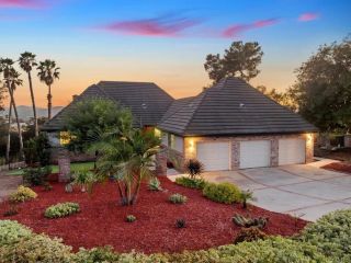 1118 Orangewood Drive, Escondido, CA 92025