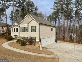 6042 Fielder Way, Douglasville, GA 30135