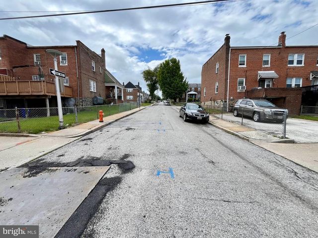 3718 CRANSTON AVE, Baltimore, MD 21229