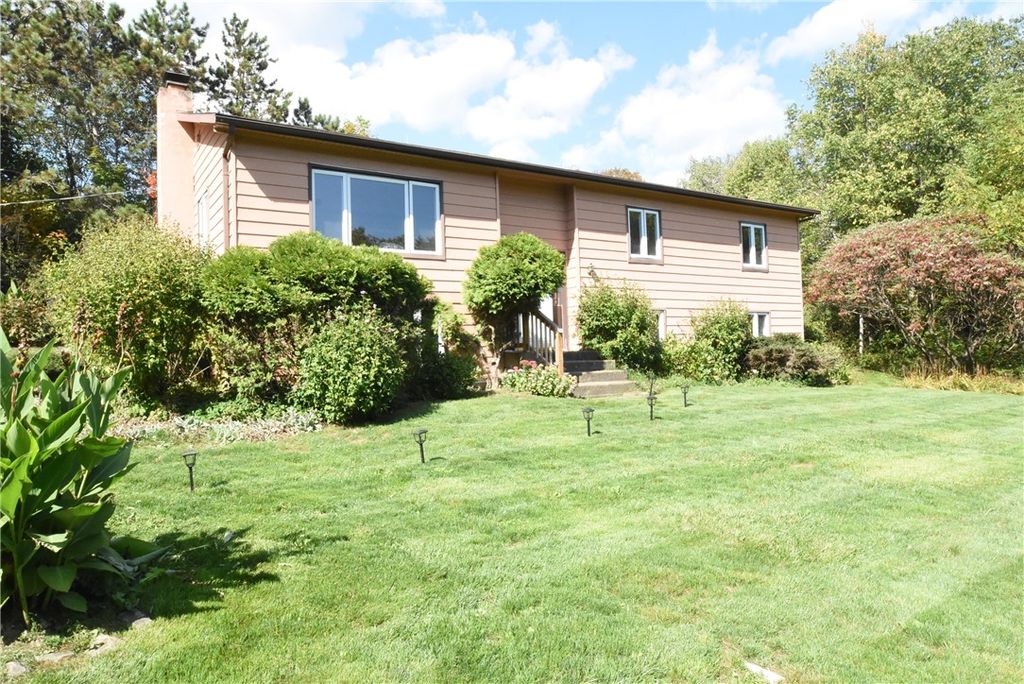 377 Pine Valley Road, Catlin, NY 14872