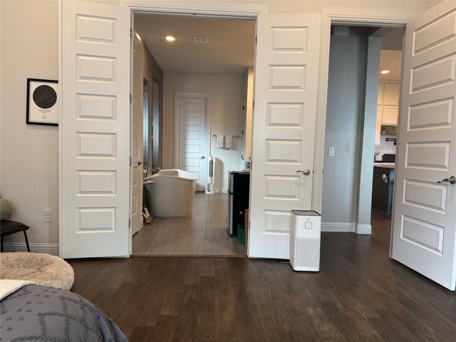 134 Rose Heath LN, Liberty Hill, TX 78642
