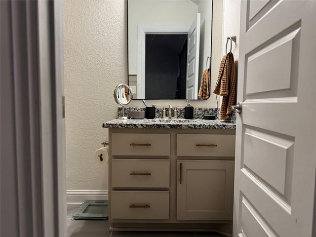 134 Rose Heath LN, Liberty Hill, TX 78642