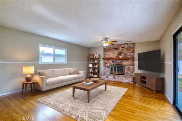 128 W Gaillard Street, Glendora, CA 91740