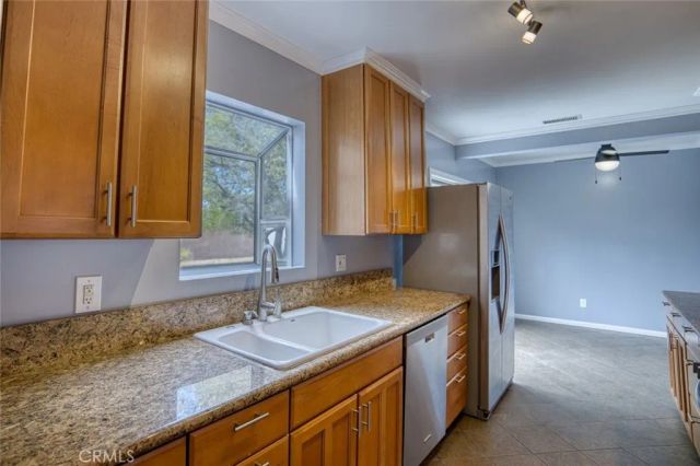128 W Gaillard Street, Glendora, CA 91740