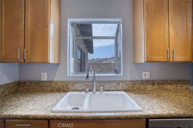 128 W Gaillard Street, Glendora, CA 91740