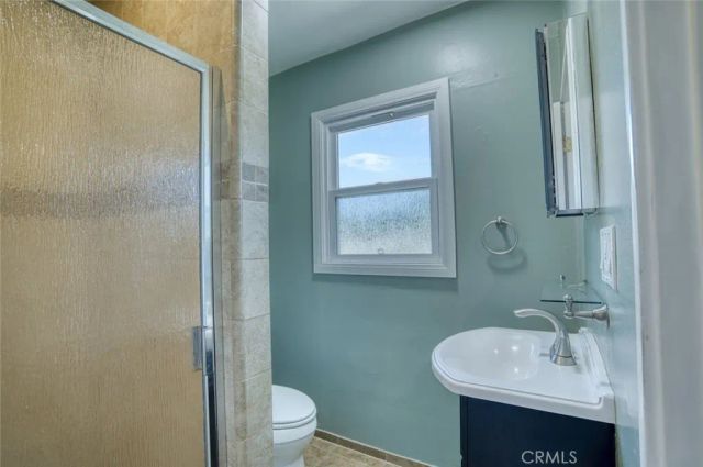 128 W Gaillard Street, Glendora, CA 91740