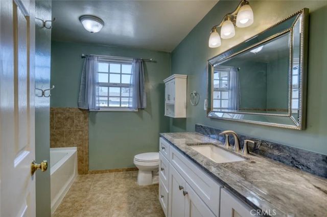 128 W Gaillard Street, Glendora, CA 91740