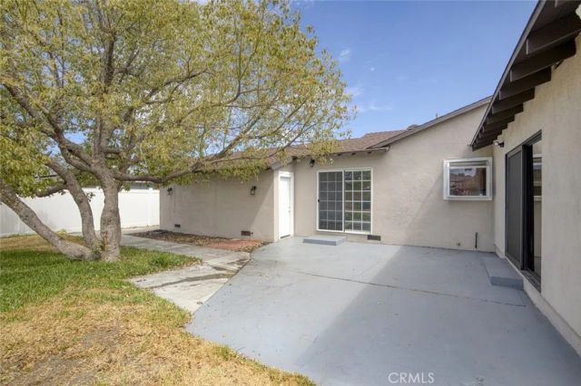 128 W Gaillard Street, Glendora, CA 91740