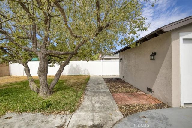 128 W Gaillard Street, Glendora, CA 91740