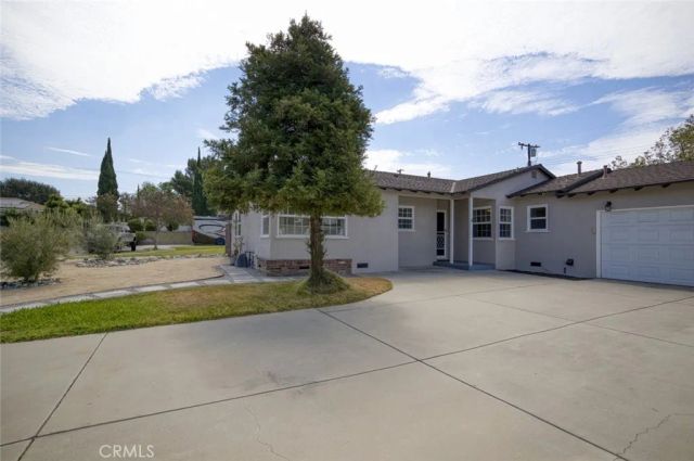 128 W Gaillard Street, Glendora, CA 91740