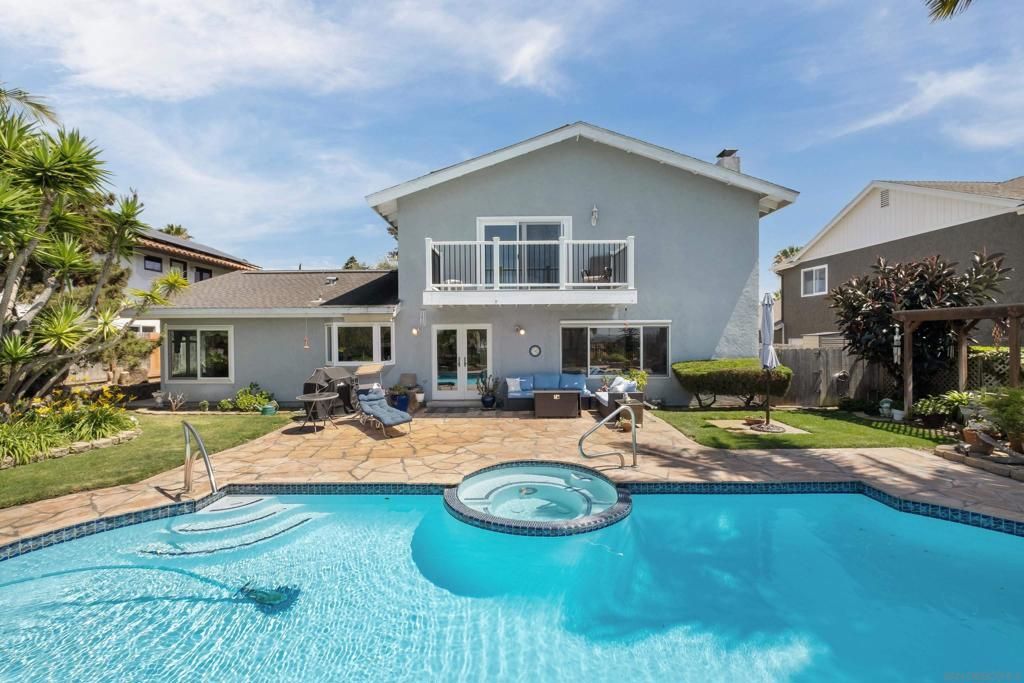Image 40 of property listing at 2614 Abedul Street, Carlsbad, CA 92009