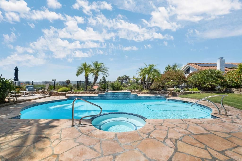 Image 43 of property listing at 2614 Abedul Street, Carlsbad, CA 92009