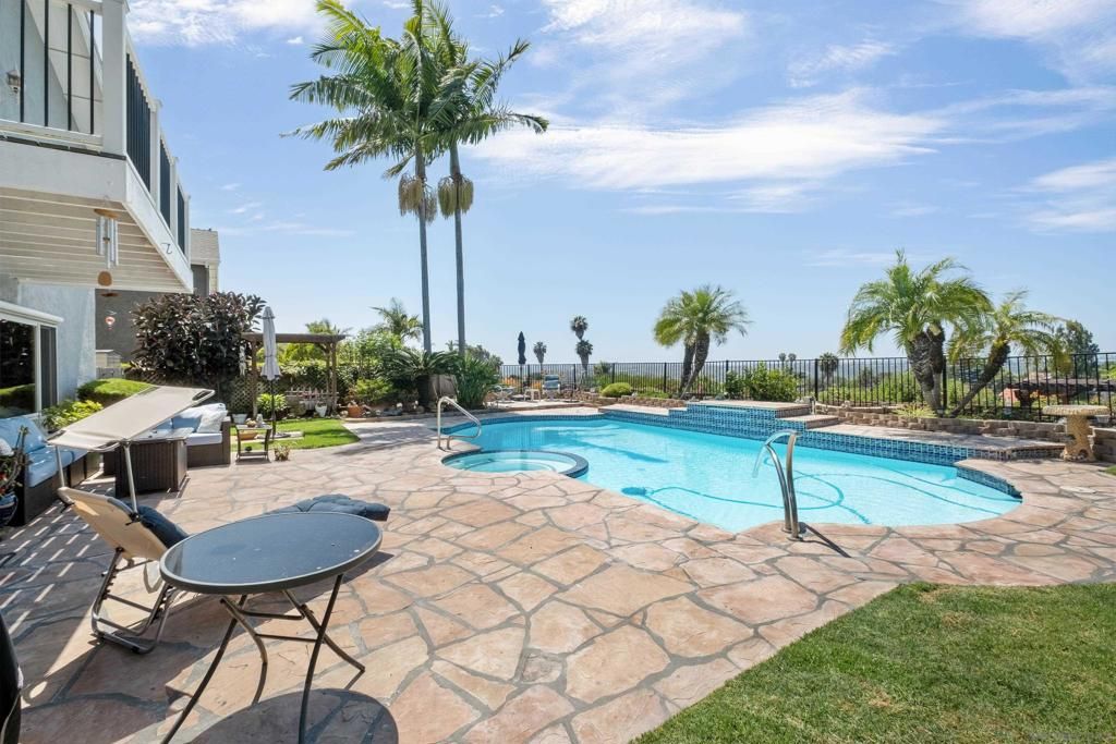Image 45 of property listing at 2614 Abedul Street, Carlsbad, CA 92009