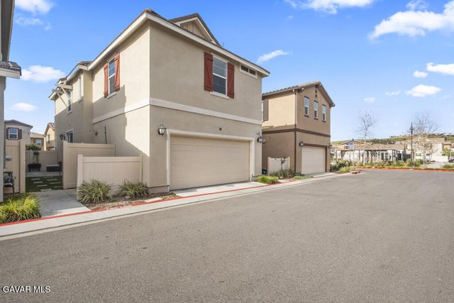 27556 Antelope Drive, Santa Clarita, CA 91387