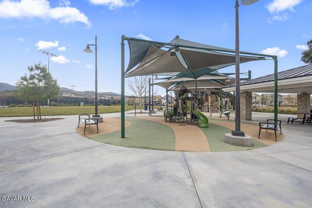 27556 Antelope Drive, Santa Clarita, CA 91387