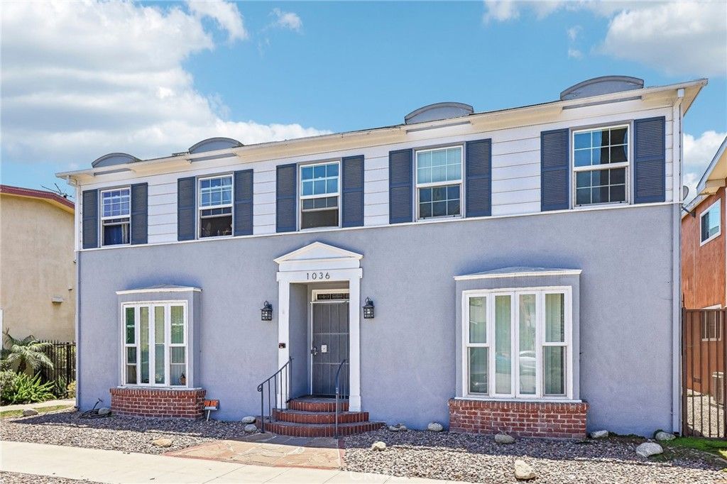 1036 E 2nd Street 11, Long Beach, CA 90802