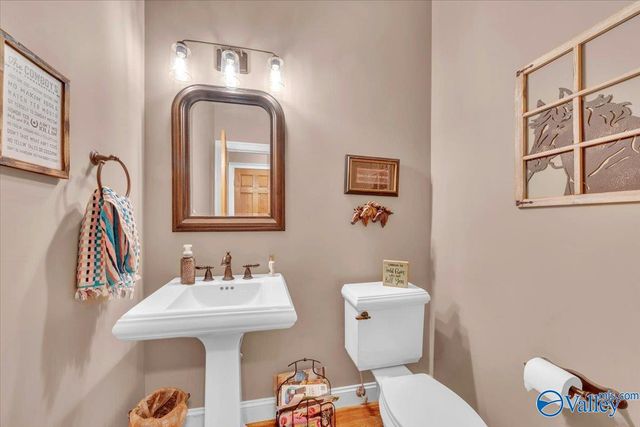 2818 County Road 27, Estillfork, AL 35745