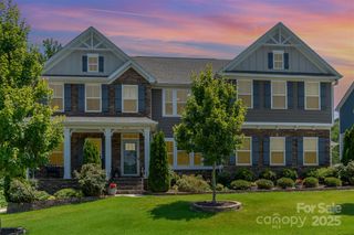 4386 Oldstone Drive, Harrisburg, NC 28075