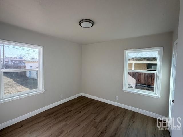 1235 Wilson Avenue, Bakersfield, CA 93308